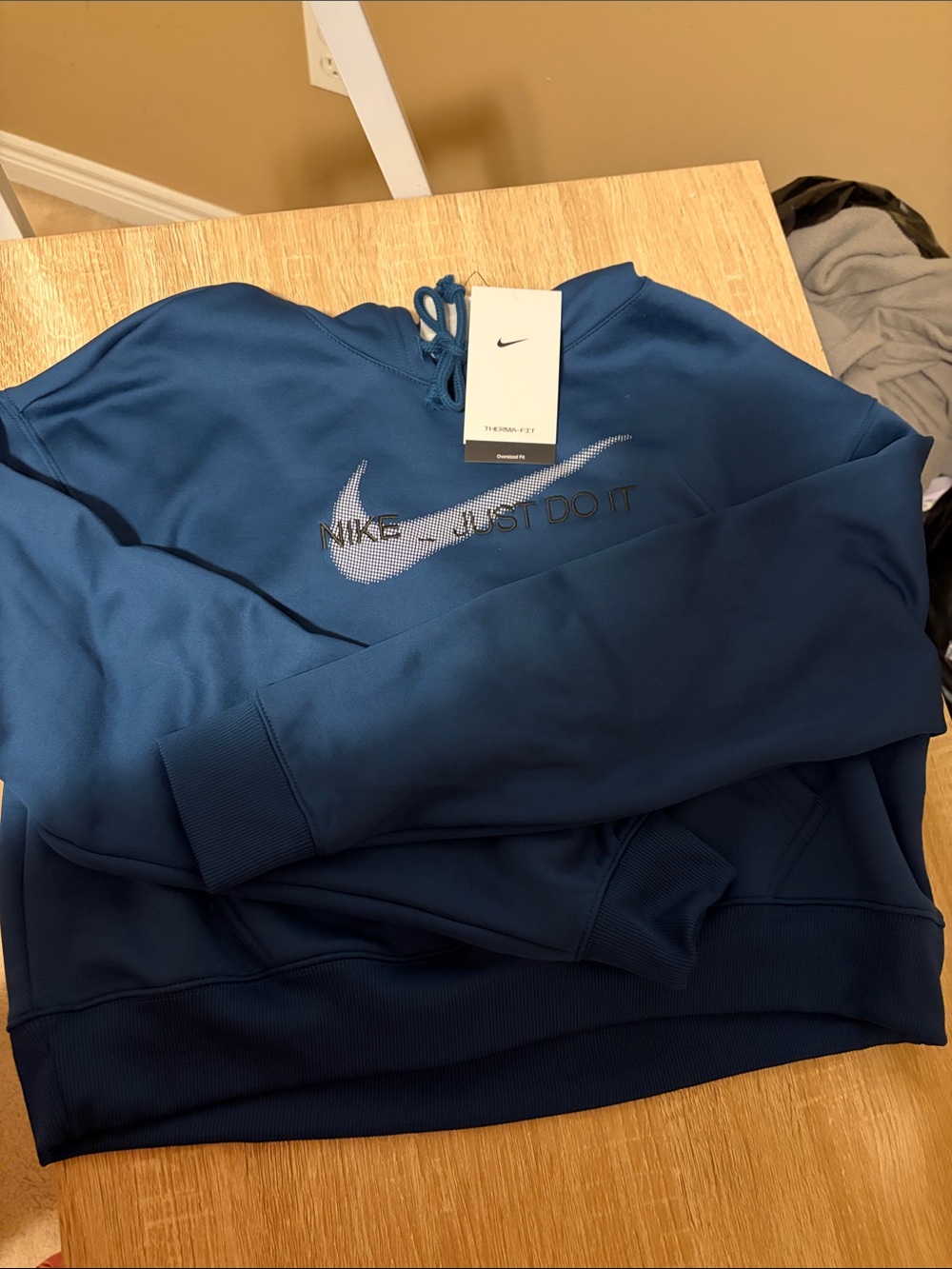 Nike Men's Teal Blue Pullover Hoodie with Swoosh Logo